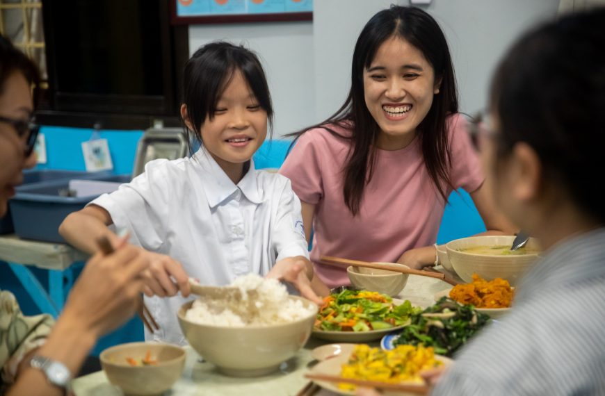 Happy-Meal-Blue-Dragon